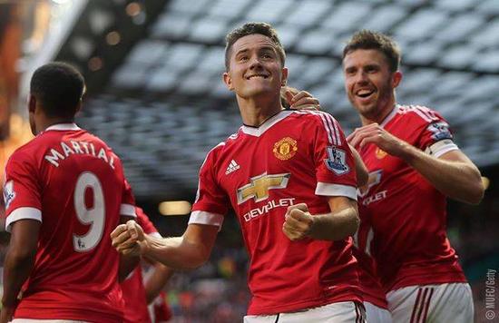 虽然詹姆斯 虽然詹姆斯